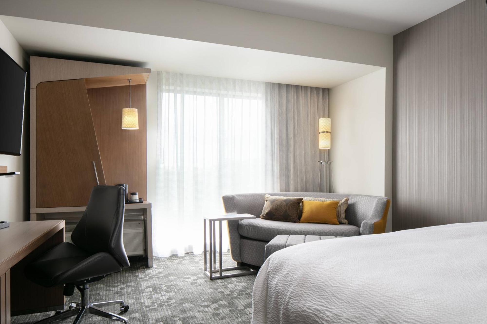 คอร์ตยาร์ด บาย แมริออท ซูซิตี้ ดาวน์ทาวน์/คอนเวนชั่นเซ็นเตอร์ Hotel ซีอูกซ์ซิตี ภายนอก รูปภาพ